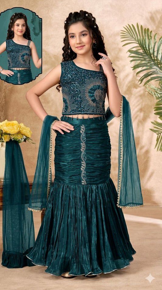 Girls Fish Cut Choli - Devikrupa Kidswear