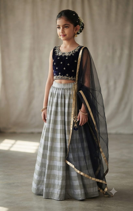 Choli DK329