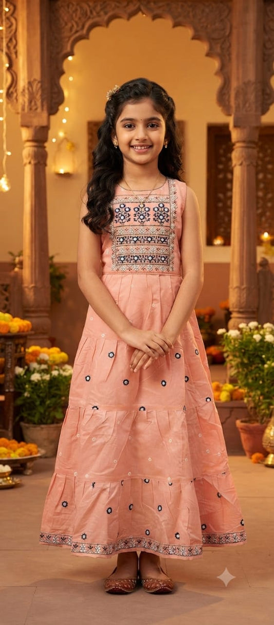 Gown DK624