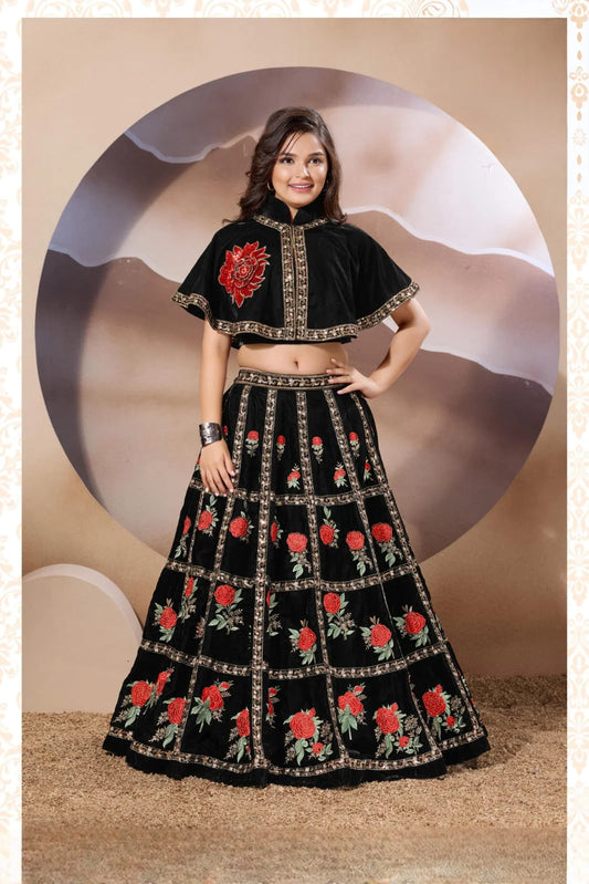Girls Black Colour Choli