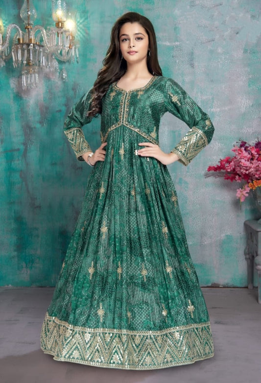 GOWN DK 007