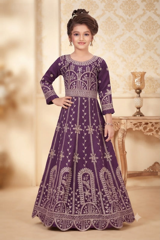 Gown DK142