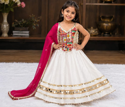 NAVRATRI CHOLI DK 2547