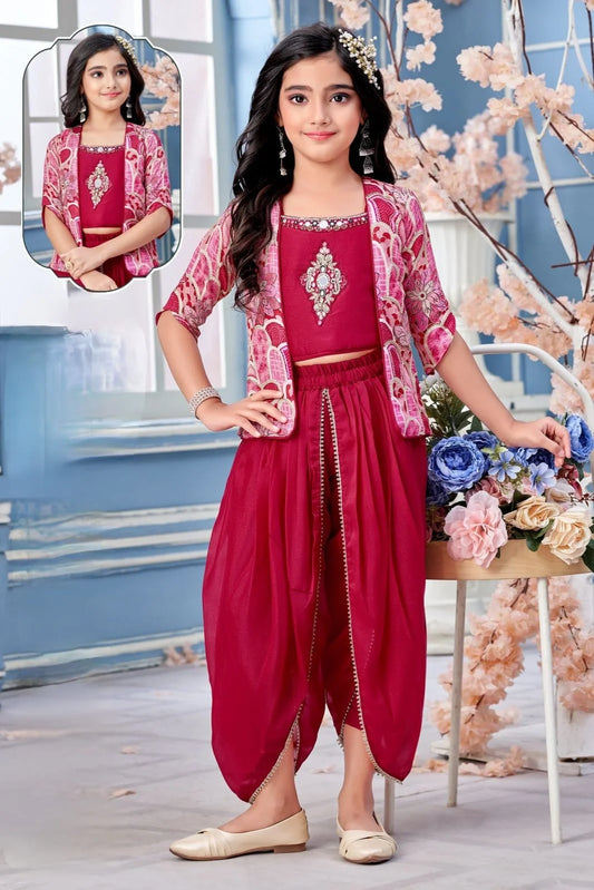 Girls Red Colour Dhoti Nd Koti