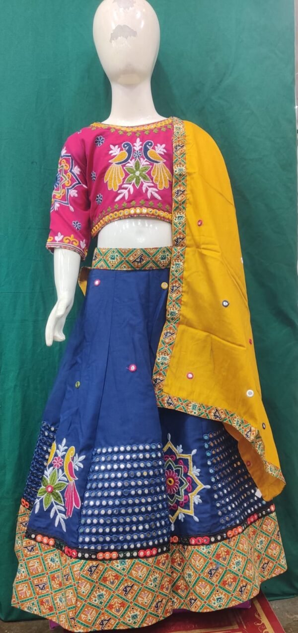 Girls Choli Concept Fabric Cotton Gota Patti Mirror Work Kamte Look Navratri Special