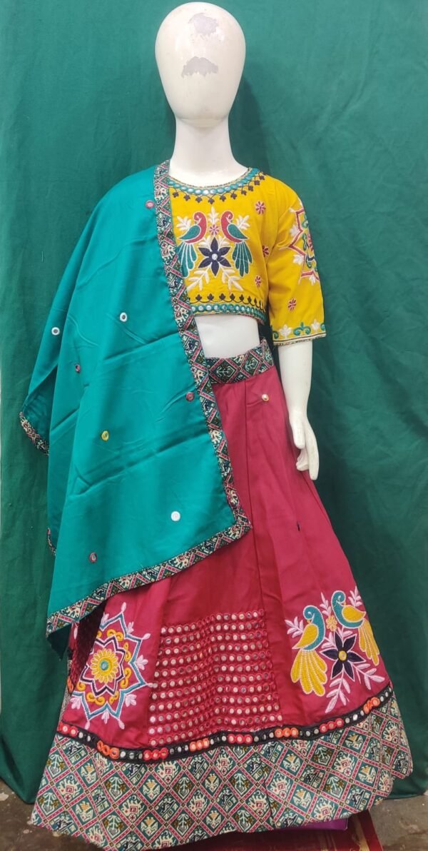 Girls Choli Fabirc Cotton Gota Patti Mirror Work Navratri Special