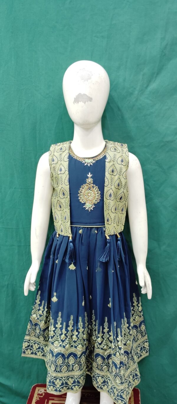 Girls One Piece Gown Machine Lucknow With Koti Georgette Fabric