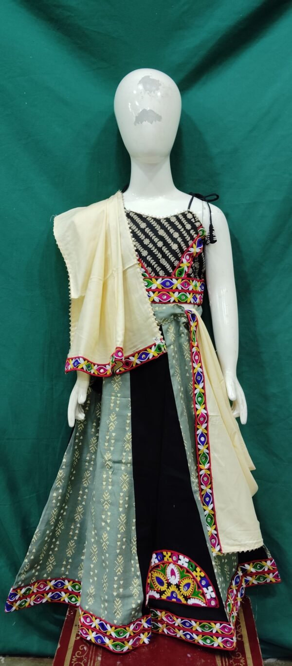 Girl Choli CoTTonS Fabric Navratri Look