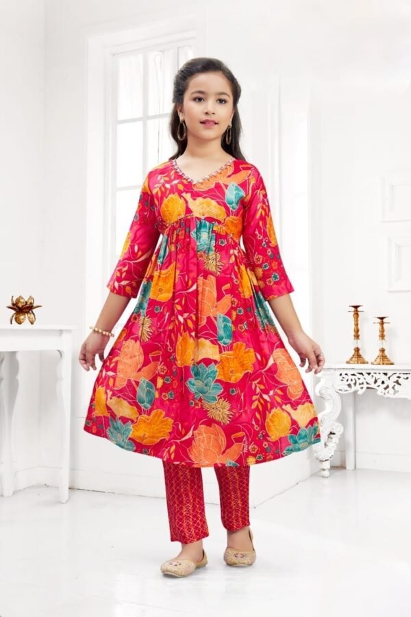 Girls Rani Colour Kurti Nd Pent