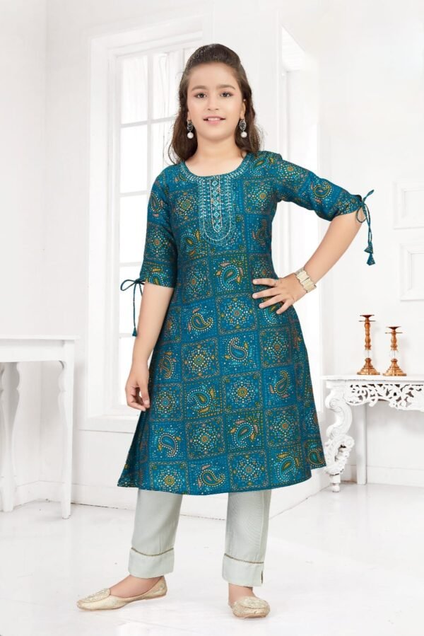 Girls Rama Colour Kurti