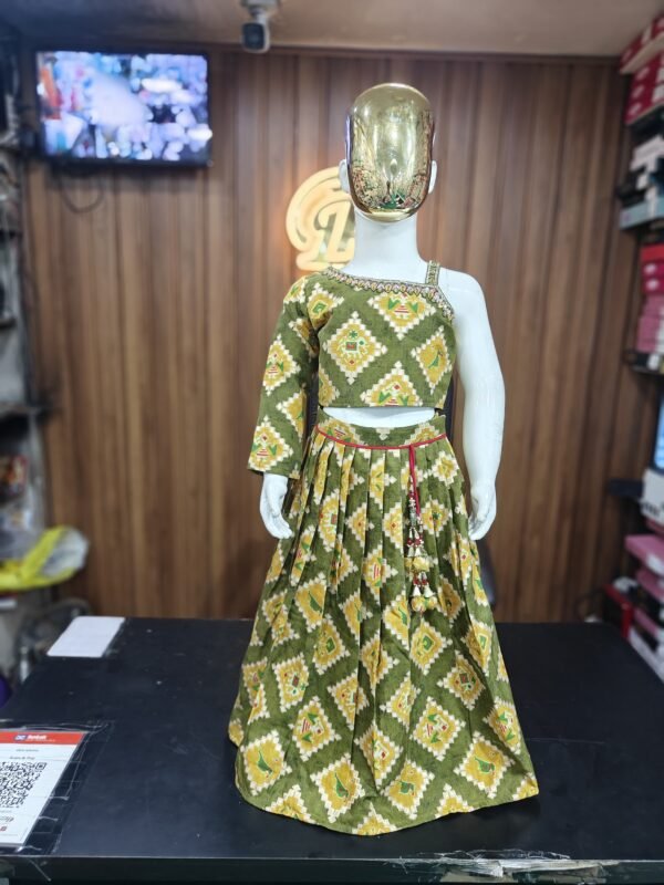 Girls Green Colour Choli