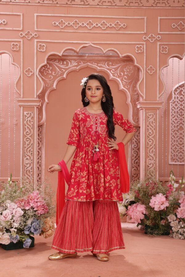 Girls Marun Colour Kurti