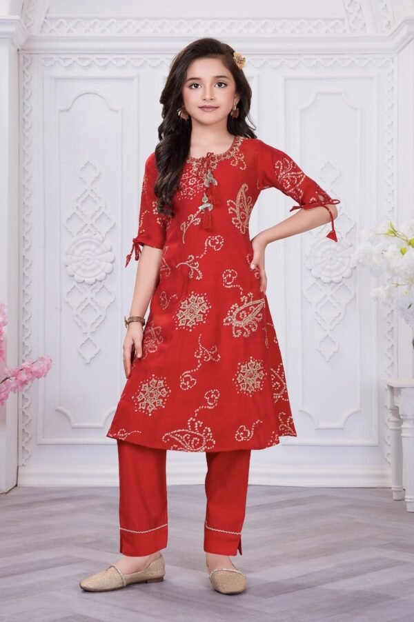 Girls Red Colour Kurti Nd Pent